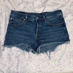 Levi's 501 High Rise Button Fly 100% Cotton Raw Hem Cutoff Denim Shorts Size 29